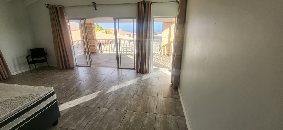 6 Bedroom Property for Sale in Dana Bay Western Cape